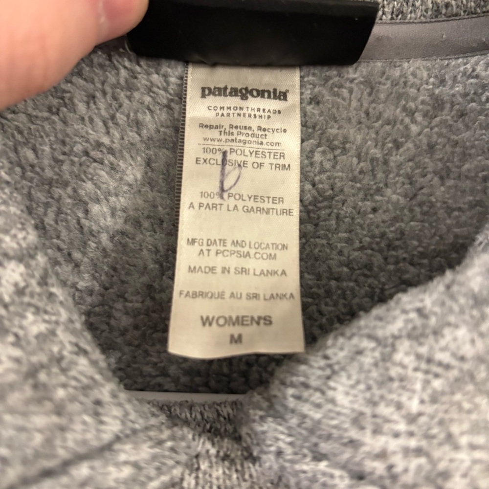 Patagonia sweater cardigan women’s medium - Picture 8 of 10